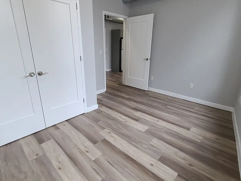114 Ellison St — Photo 9