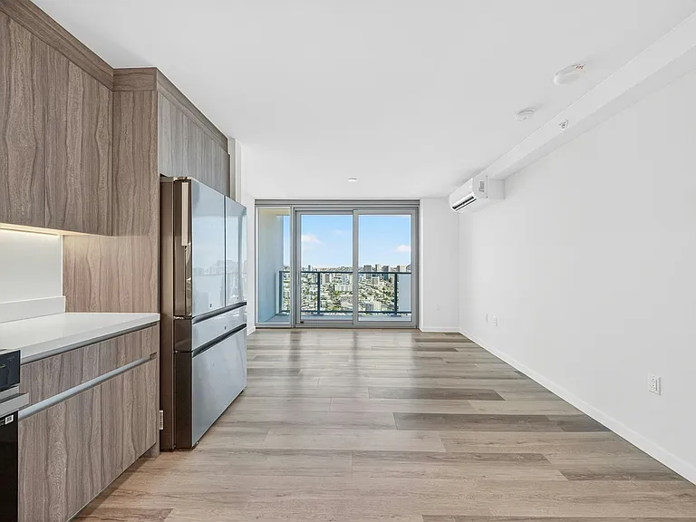 1500 Rycroft St #3305 — Photo 5