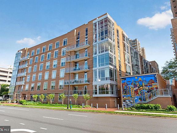 3rd image of 12025 New Dominion Pkwy APT 304