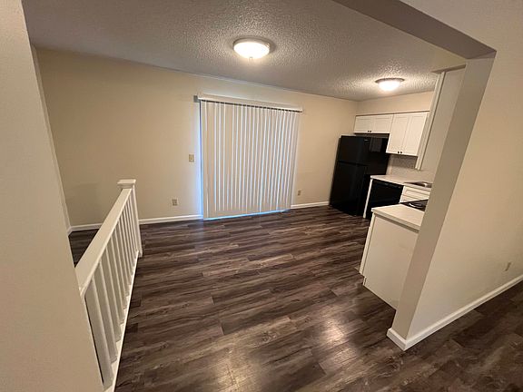 4th image of 8525 W Thurman St APT 1
