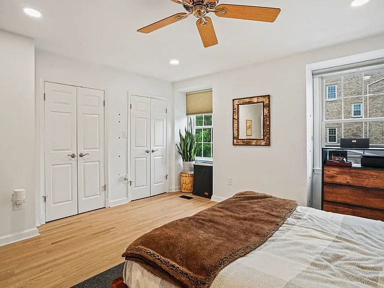 1654 Beekman Pl NW #A — Photo 20