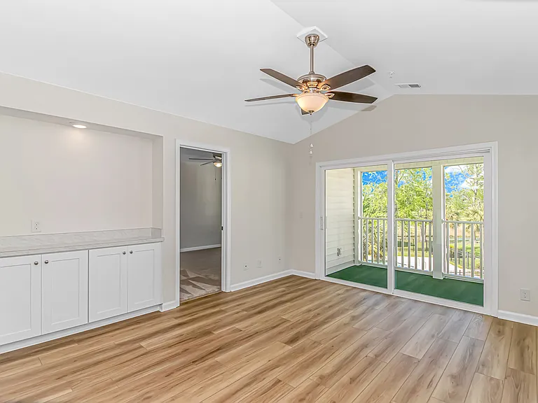 485 White River Dr #30I — Photo 7