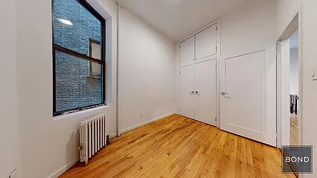 Rented by Bond New York