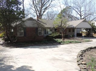 37 S Fernway Rd, Memphis, TN 38117