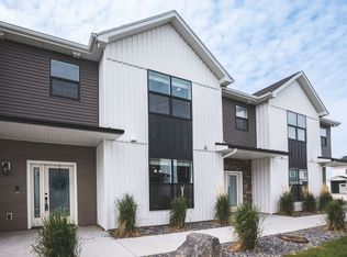 277 Blue Sky Ct, Sugar City, ID 83448