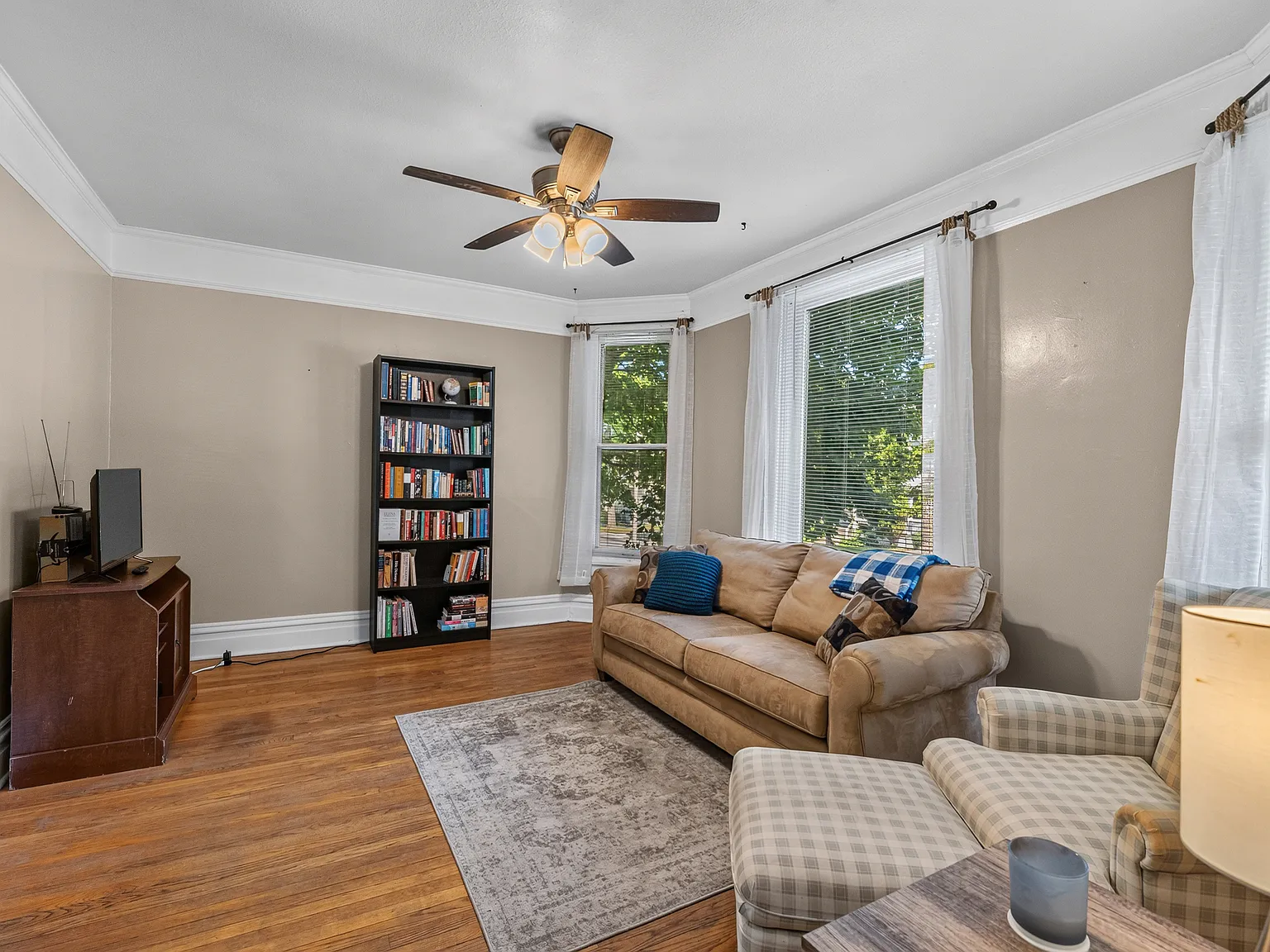 1 bed, 750 sqft, $1,125 — Photo 2