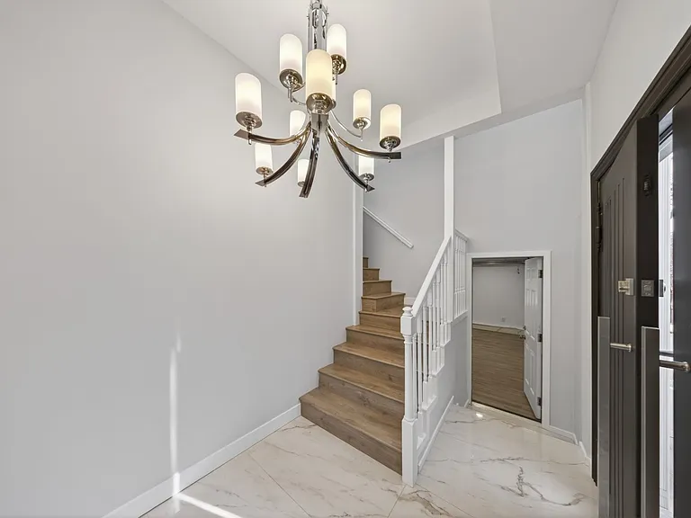 22247 De La Osa St — Photo 5