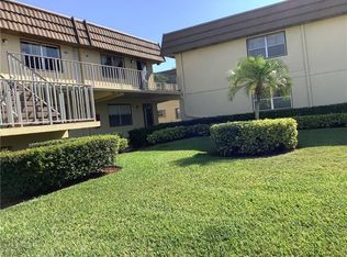 189 Saxony Ter #D, Delray Beach, FL 33446