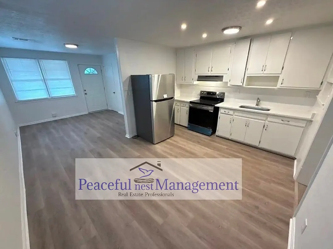 3 bed, 1200 sqft, $1,350 — Photo 3