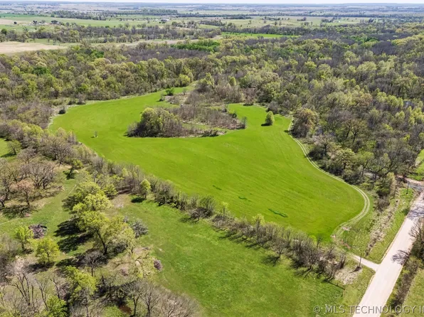 21010 S 4450th Rd, Vinita, OK 74301