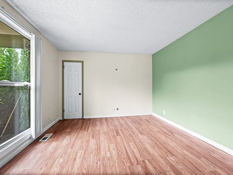 5409 Country Dr — Photo 6