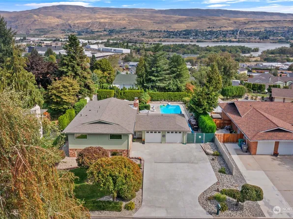 1622 Horse Lake Road, Wenatchee, WA 98801