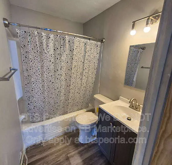 119 Vanburen Ct #6 — Photo 1