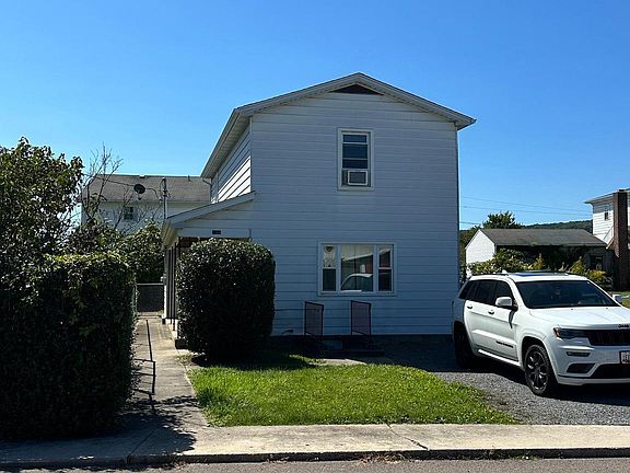 4th image of 196 W Mechanic St