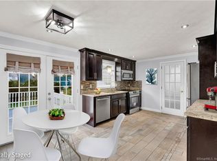 15 Chauncey Rd, Wethersfield, CT 06109