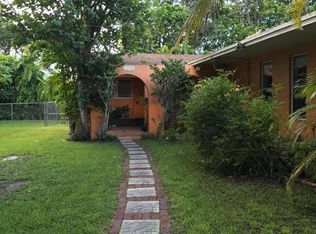 10751 SW 77th Ct, Pinecrest, FL 33156