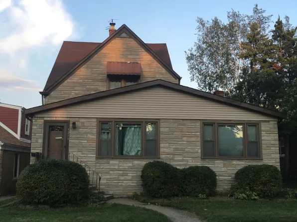 1215 N 19th Ave, Melrose Park, IL 60160