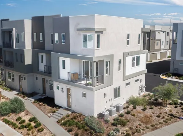 26857 Laurel Mountain Loop, Valencia, CA 91381