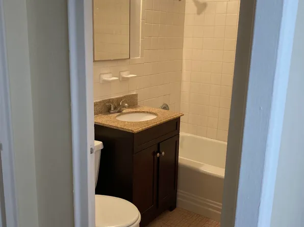 6515 Blvd East image 7 of 8