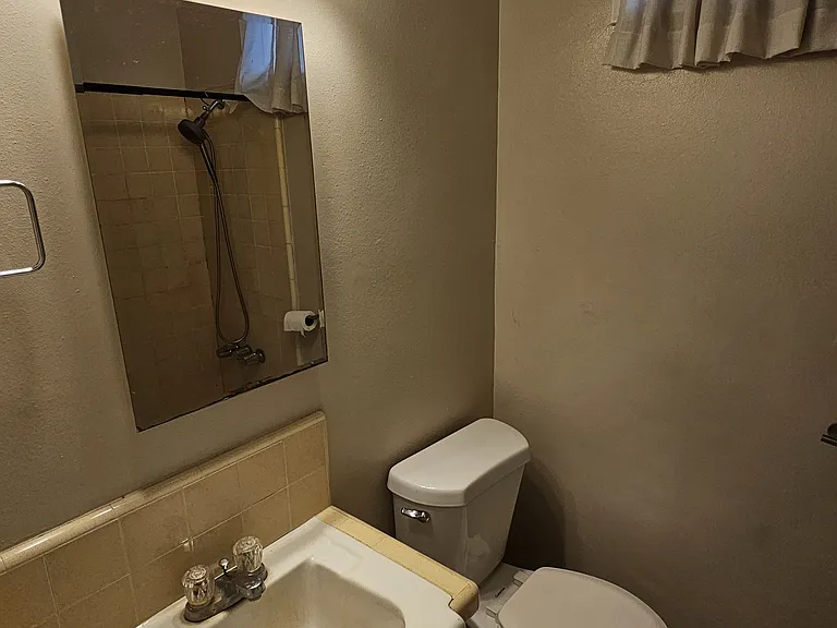 209 W Linden Ave — Photo 9