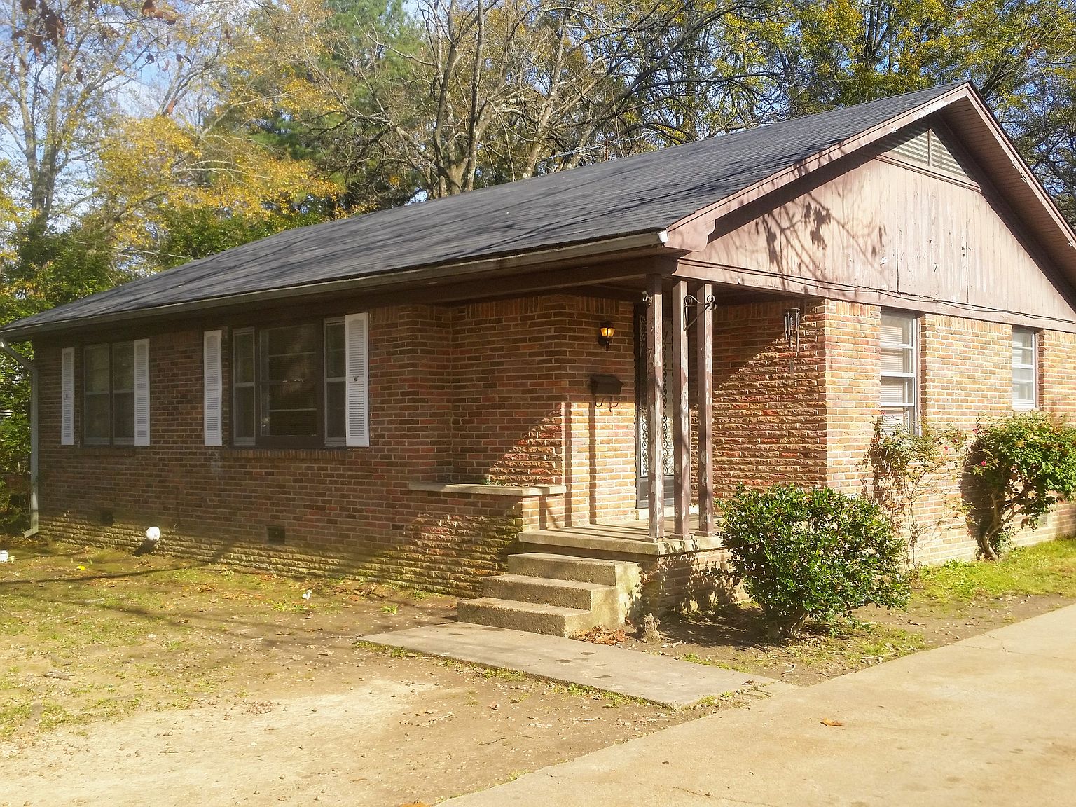 722 N Jones St, Bolivar, TN 38008 Zillow