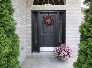 628 Prairie Rose Dr, Perrysburg, OH