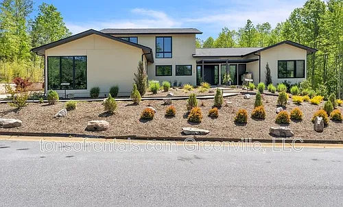 128 Sanctuary Ln Photo 1
