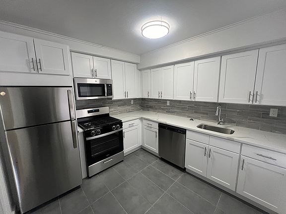 2nd image of 6715 192nd St #G