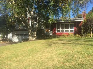 115 Hatherly Rd, Syracuse, NY 13224