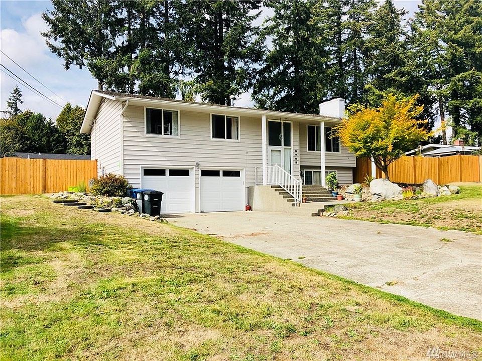 1st image of 2703 Greenlawn St SE