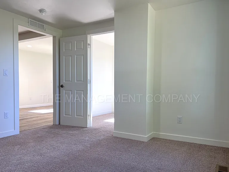 3536 N 2300 E — Photo 12