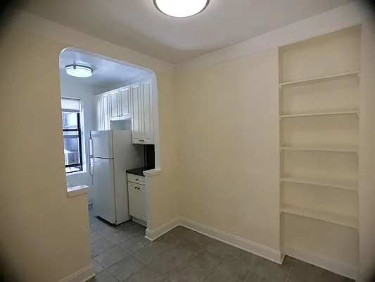 Rented by Sovereign Associates | media 17