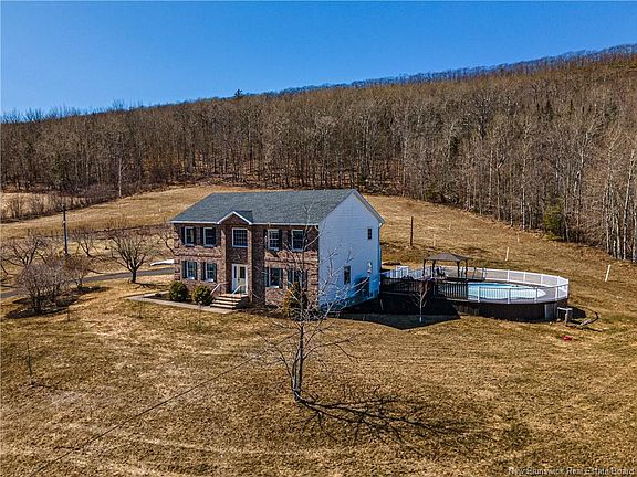 3rd image of 435 Urney Rd