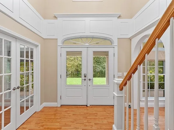 285 Abbott Ave, Leominster, MA 01453