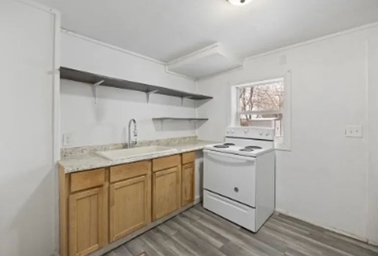 904 Willsie Ave #1 — Photo 3