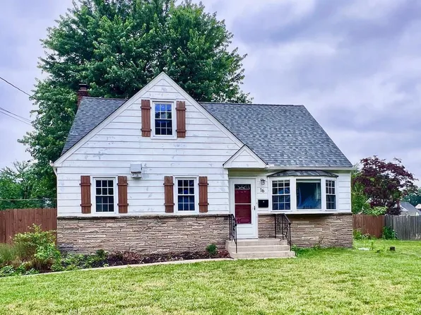 16 Lois Ln, Mount Holly, NJ 08060