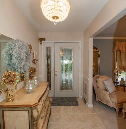 5th image of 2818 Circle Dr