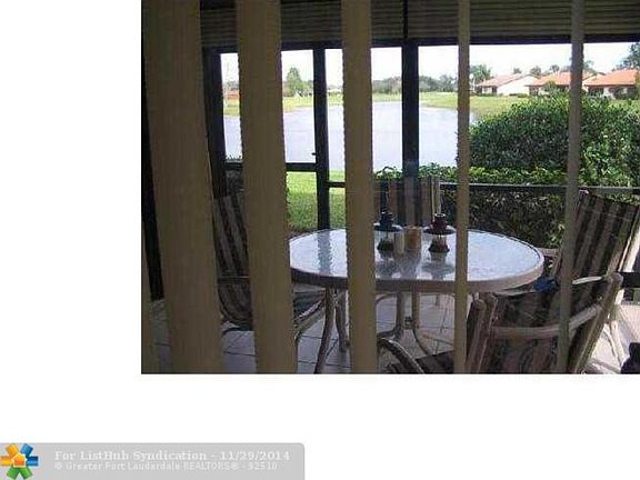 3rd image of 2300 SW Bobalink Ct