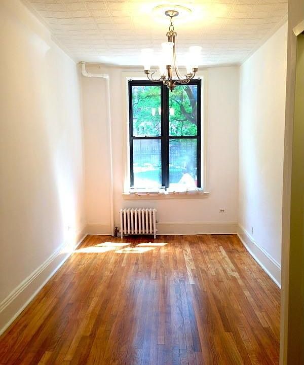 1st image of 300 E 88th St Frnt 1