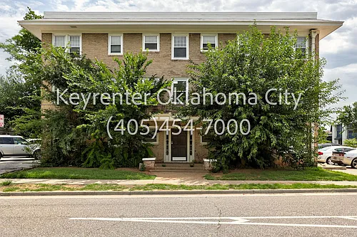 1700 N Robinson Ave Photo 1