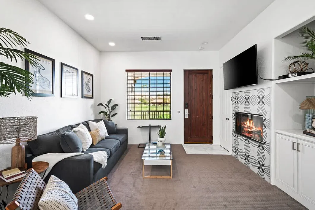 1 bed, 678 sqft, $2,700 — Photo 4