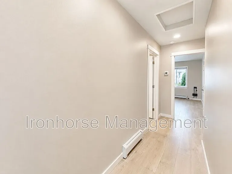 320 Meriwether Ave — Photo 14
