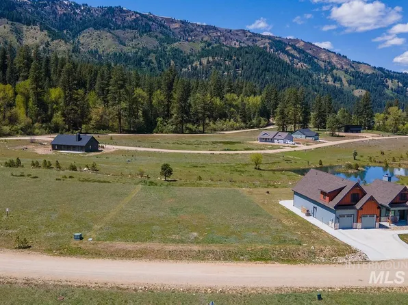 7 Valley Vista Dr, Garden Valley, ID 83622