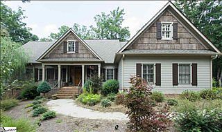 2nd image of 209 Valley Oak Dr
