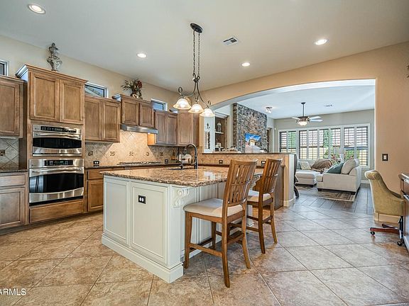5th image of 3918 E Wood Dr