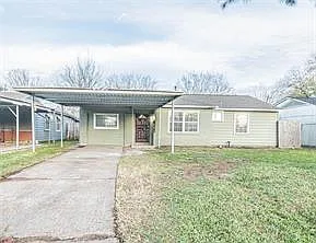 10409 Chesterfield Dr Photo 1
