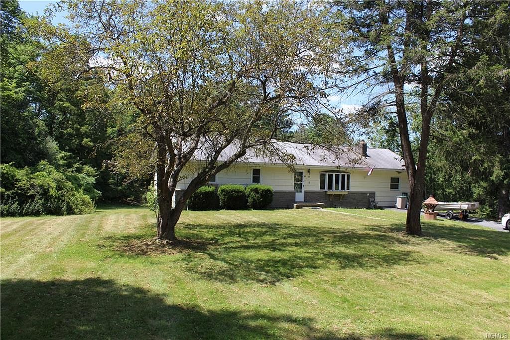139 Shaw Rd, Rock Tavern, NY 12575 Zillow