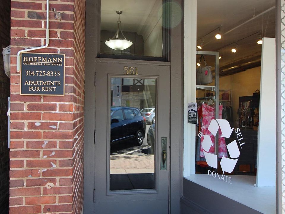 1st image of 561 Lincoln Ave #4B