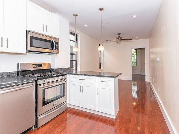 2nd image of 223 Bainbridge St #4M
