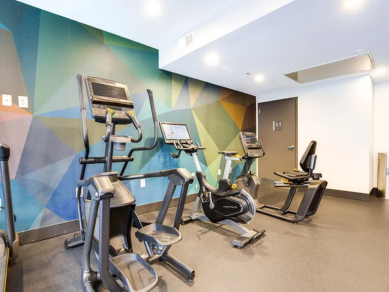 24/7 Fitness center